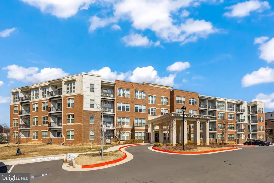 10755 Fairgrounds Dr #136, Fairfax, VA 22030 - #2