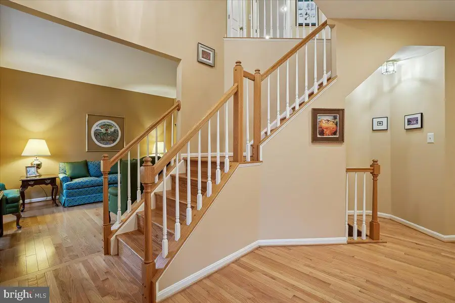 9804 Cresence Way, Fairfax, VA 22032 - #3