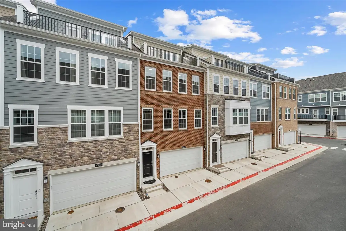 10820 Willow Ter, Fairfax, VA 22031 - #1