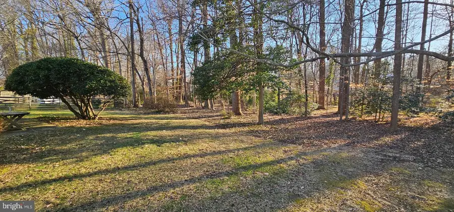 10109 Blue Coat Dr, Fairfax, VA 22030 - #3