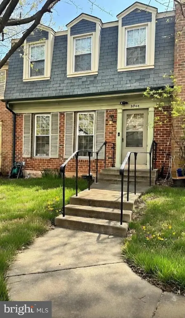 3944 Wilcoxson Dr, FAIRFAX, VA 22031