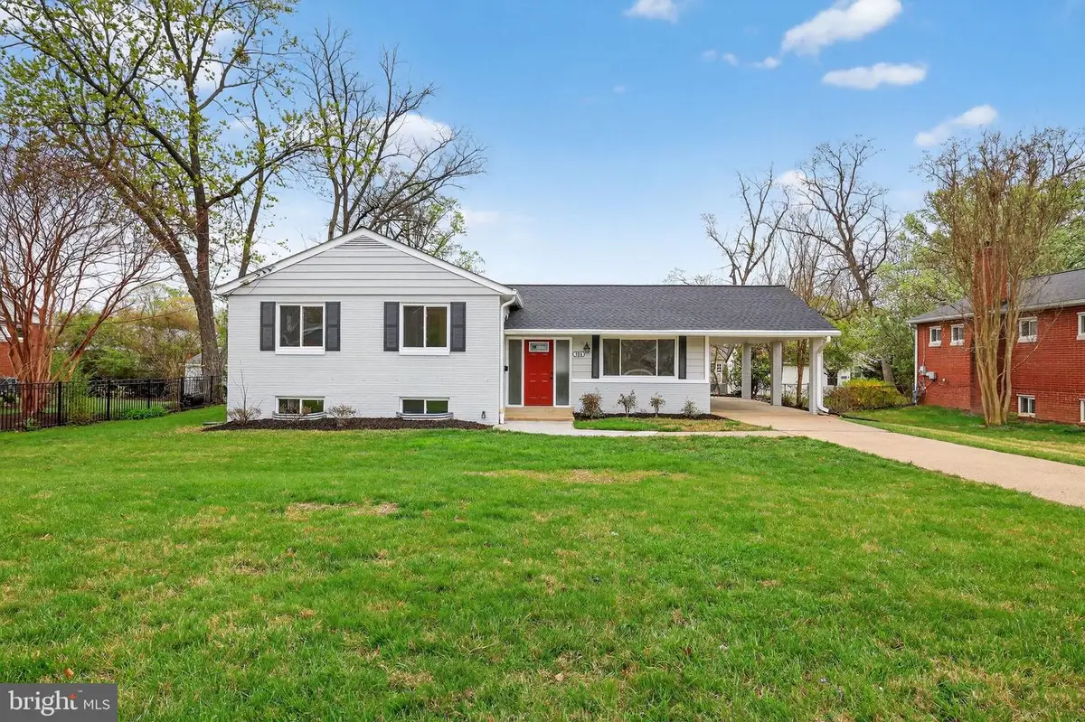 3811 Egan Dr, Fairfax, VA 22030 - #1