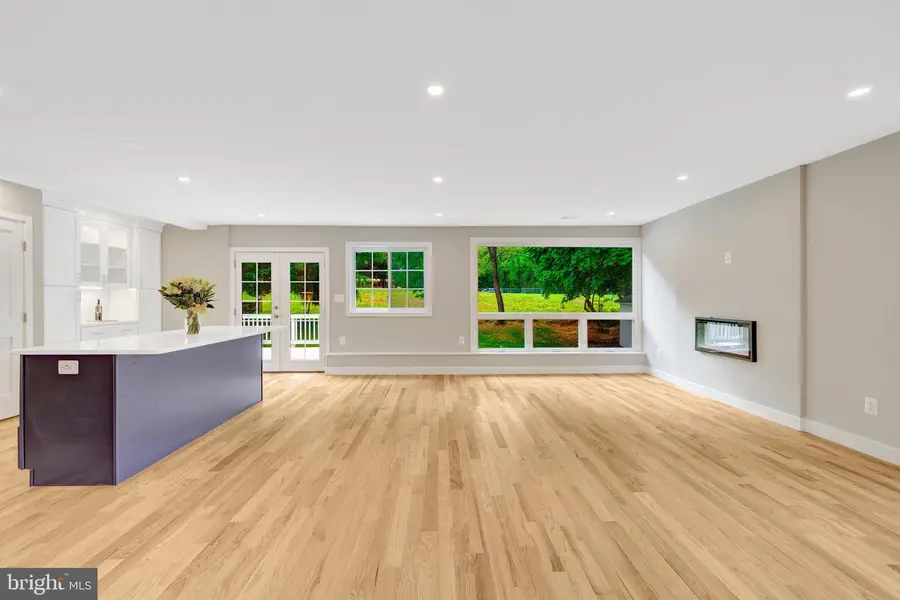 3503 Spring Lake Ter, Fairfax, VA 22030 - #3