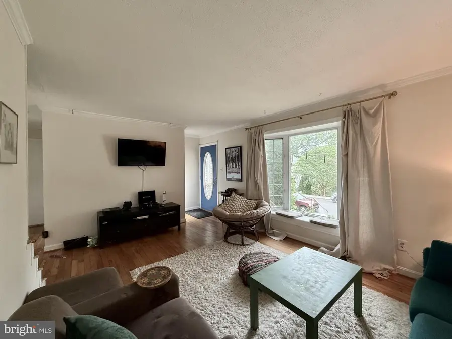 4040 Poplar St, Fairfax, VA 22030 - #3