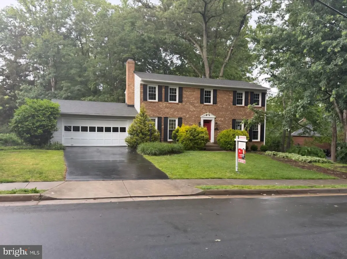 4151 Orchard Dr, Fairfax, VA 22032 - #1