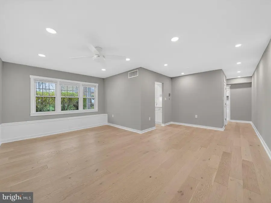 9489 Fairfax Blvd #101, Fairfax, VA 22031 - #3