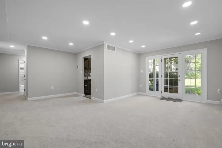 9475 Fairfax Blvd #102, Fairfax, VA 22031 - #2