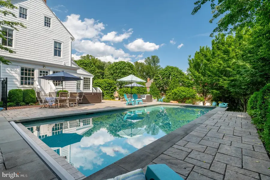 3430 Preservation Dr, Fairfax, VA 22031 - #2