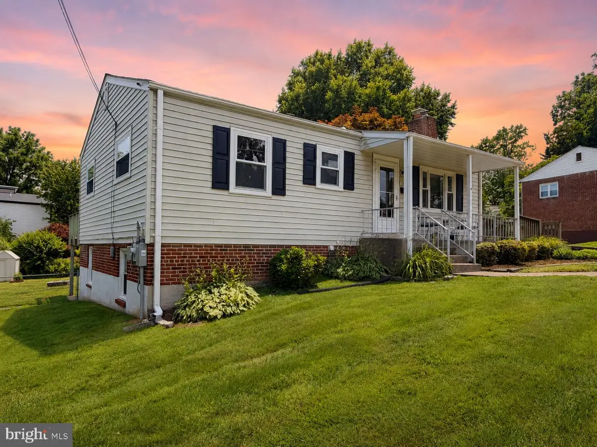 10011 Terry St, Fairfax, VA 22031 - #1