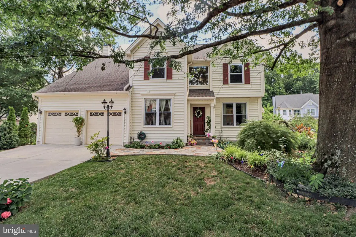 4001 Crestar Ct, Fairfax, VA 22032 - #1