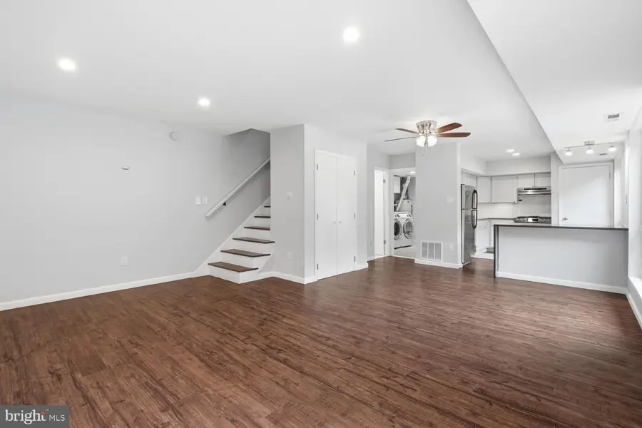 10105 Fair Woods, Fairfax, VA 22030 - #3