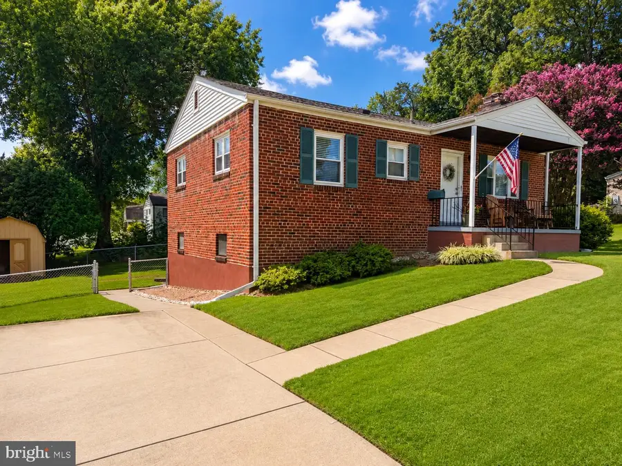 10013 Terry St, Fairfax, VA 22031 - #2
