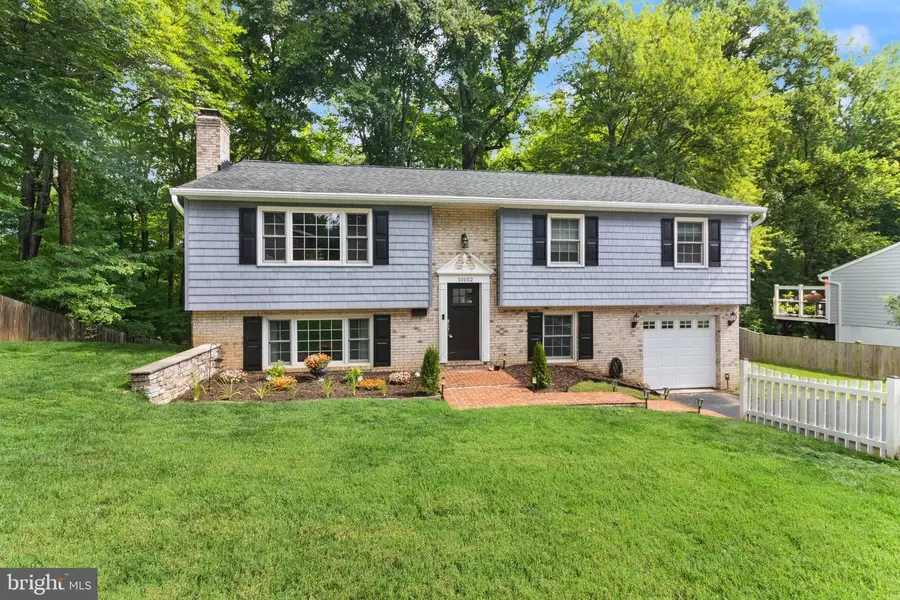 10102 Spring Lake Ter, Fairfax, VA 22030 - #2