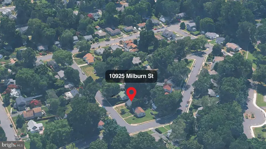 10925 Milburn St, Fairfax, VA 22030 - #2
