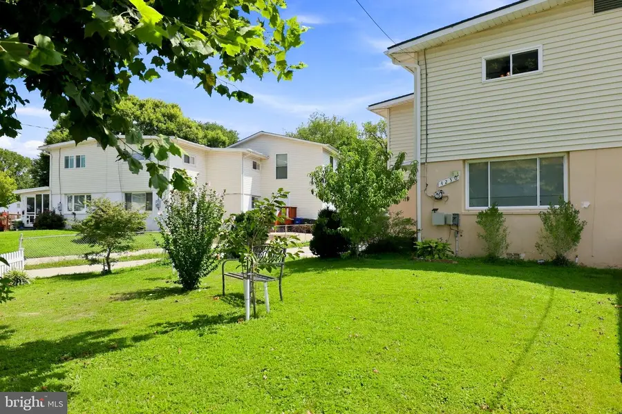 4230 Ardmore Pl, Fairfax, VA 22030 - #2