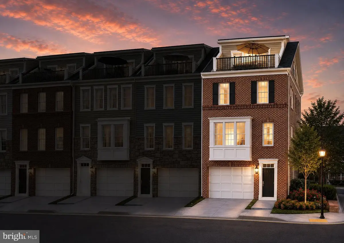10826 Willow Ter, Fairfax, VA 22030 - #1