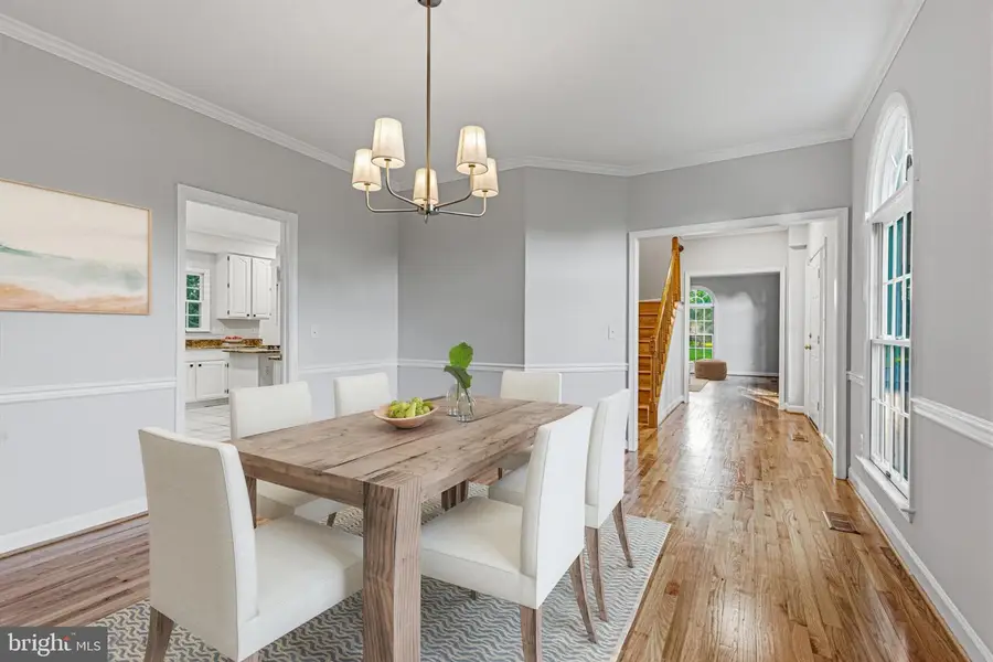 10631 Elmont Ct, Fairfax, VA 22030 - #3