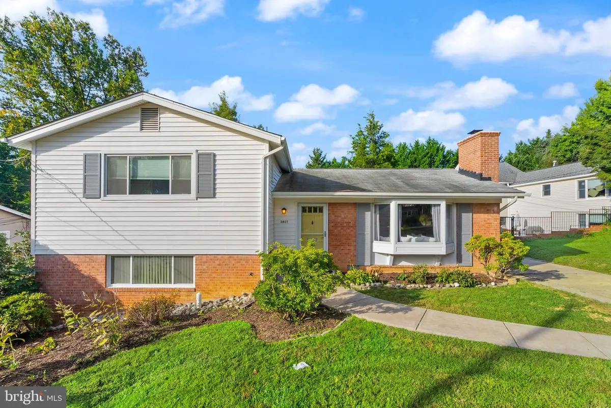 3607 Colony Rd, Fairfax, VA 22030 - #1