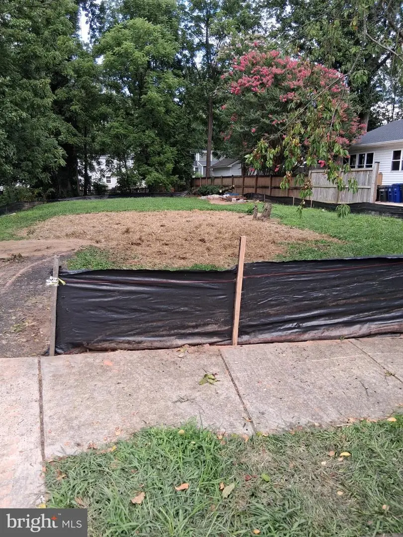 4025 Chestnut St, Fairfax, VA 22030 - #1