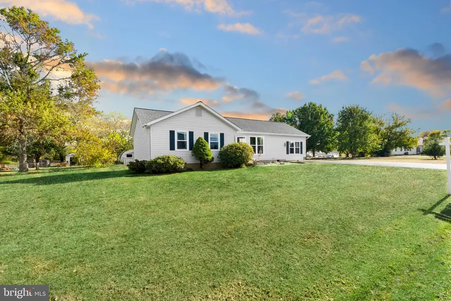 6835 Brianwood Ct, Bealeton, VA 22712 - Image #3