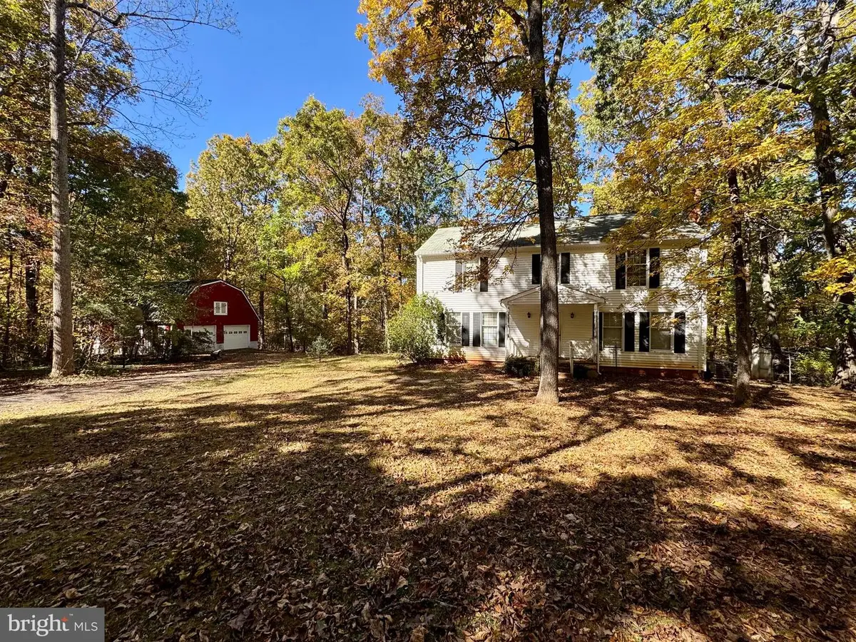 8742 Hunt Trl, Warrenton, VA 20187 - Image #1