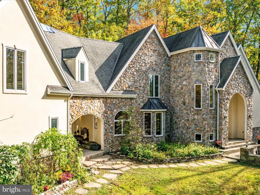 3497 Bull Run Mountain Rd, The Plains, VA 20198 - Image #2