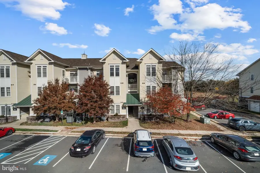 6161 Willow Pl #305, Bealeton, VA 22712 - Image #2