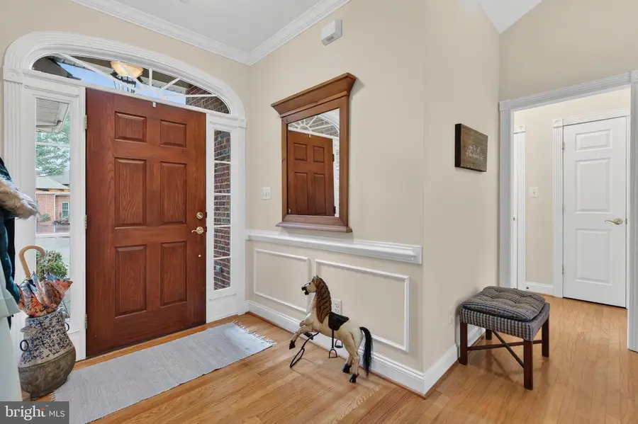 238 Carriage Chase Cir, Warrenton, VA 20186 - Image #3