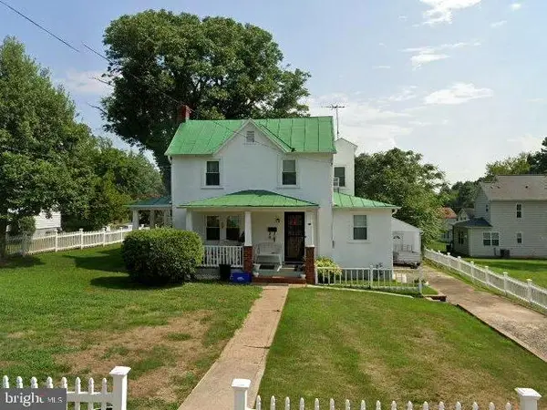 53 Madison St, WARRENTON, VA 20186