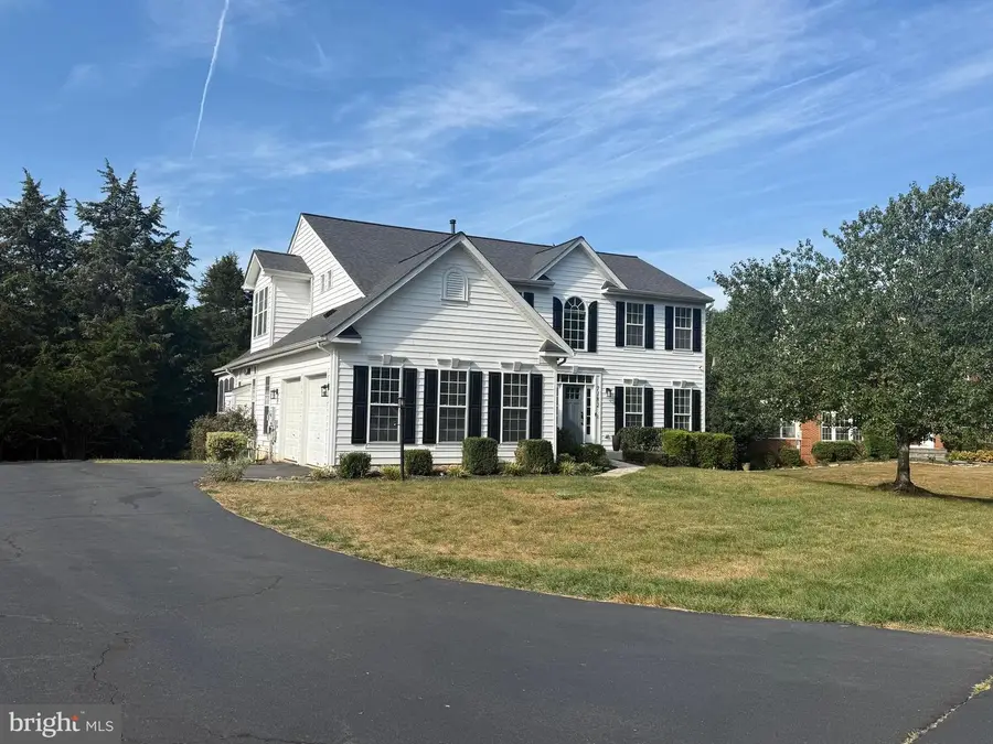 7182 Evan Ct, Warrenton, VA 20187 - Image #3