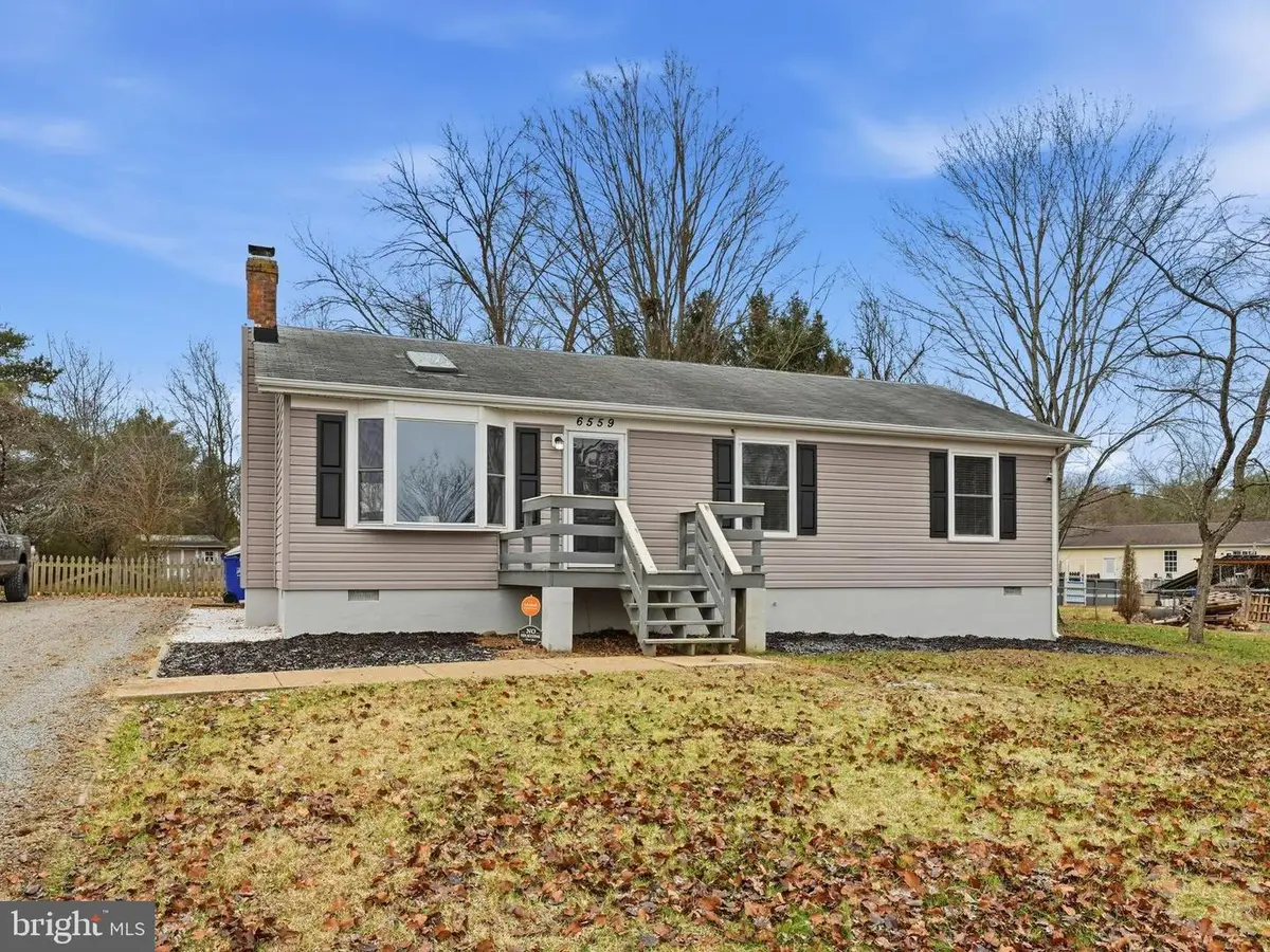 6559 Belfrys Ct E, Bealeton, VA 22712 - Image #1