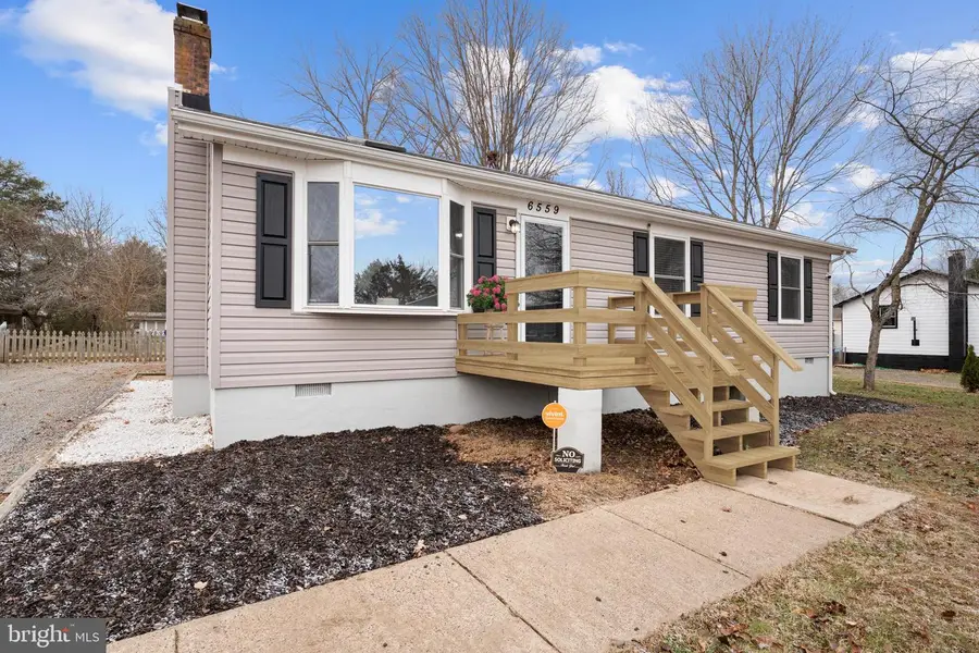 6559 Belfrys Ct E, Bealeton, VA 22712 - Image #2