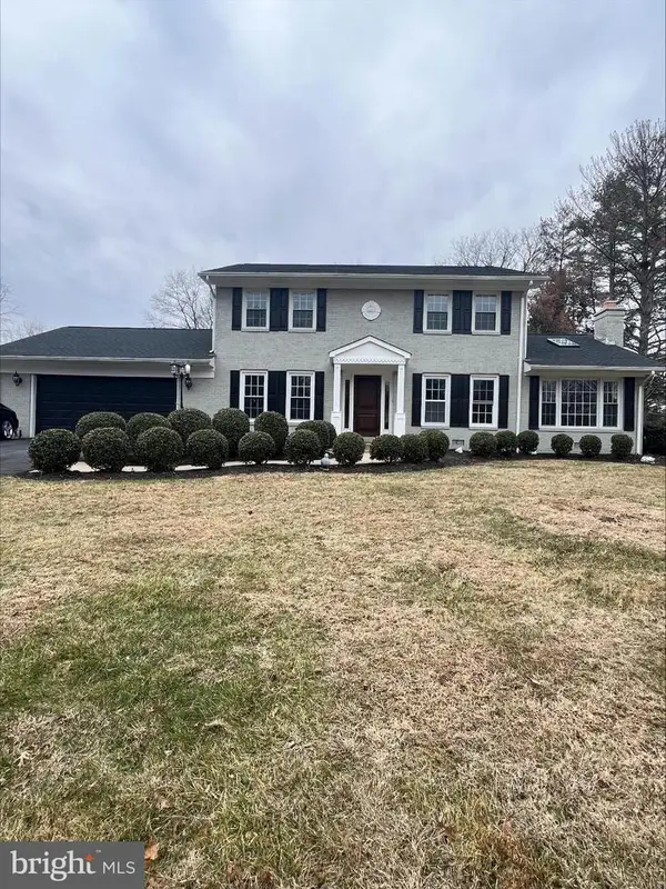 6389 Lancaster Dr, WARRENTON, VA 20187