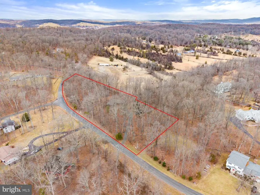 6030 Snow Mountain Rd, Broad Run, VA 20137 - #3