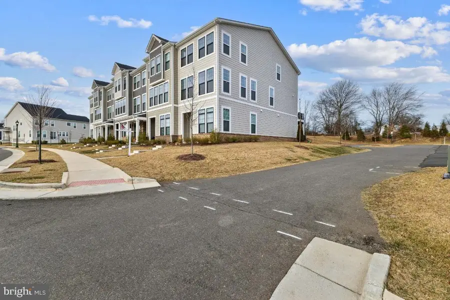 3578 Stephensons Hill Ln, Marshall, VA 20115 - #3