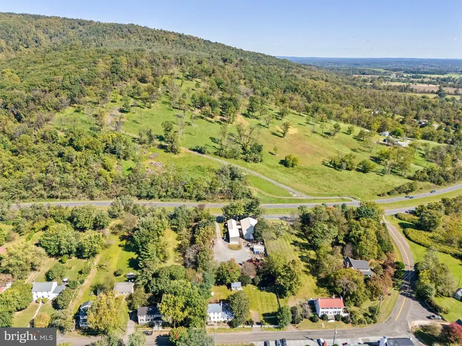 677 Federal St, Paris, VA 20130 - #3