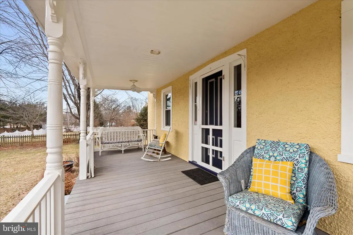 6342 Hopewell Rd, The Plains, VA 20198 - #1
