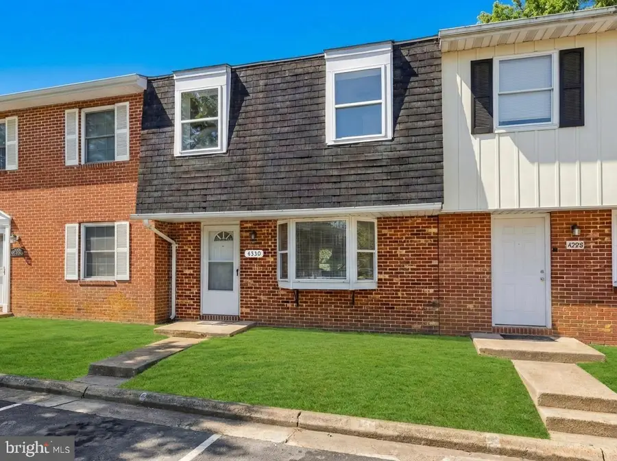 4530 Appledale Ct, Marshall, VA 20115 - #2