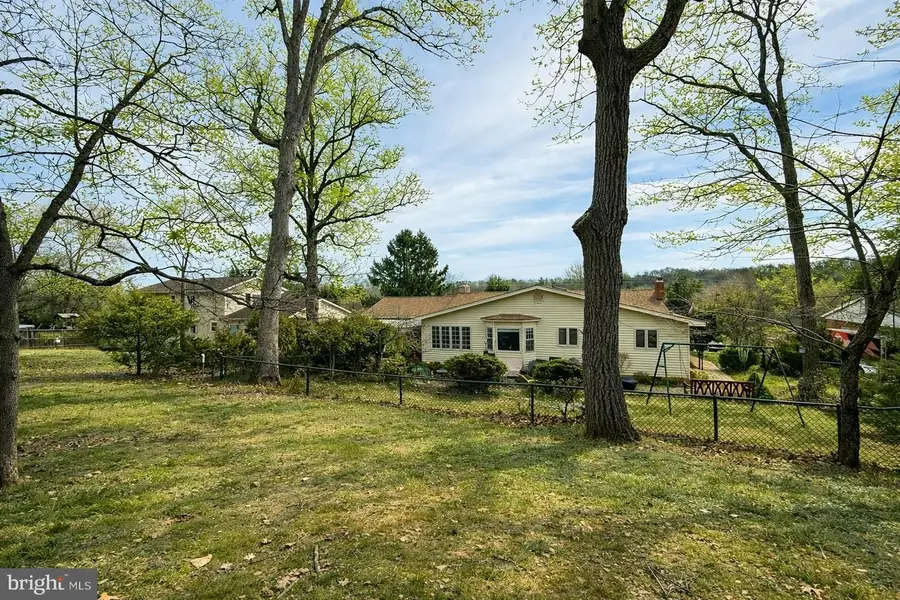 6670 Kelly Rd, Warrenton, VA 20187 - #2