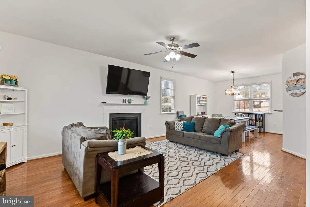 11055 Ransom Ln, Bealeton, VA 22712 - #1