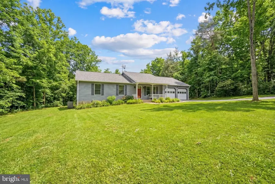 11228 Cardinal Dr, Remington, VA 22734 - #3