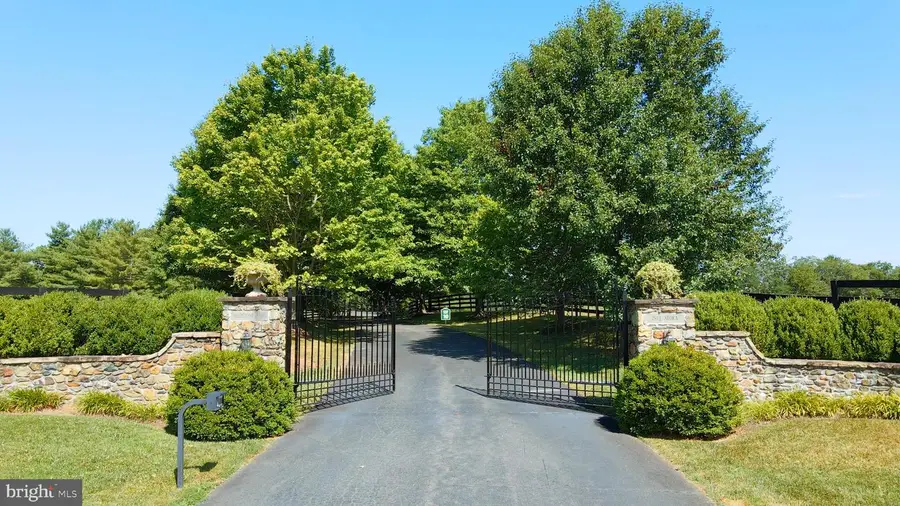 2532 Atoka Rd, Marshall, VA 20115 - #3