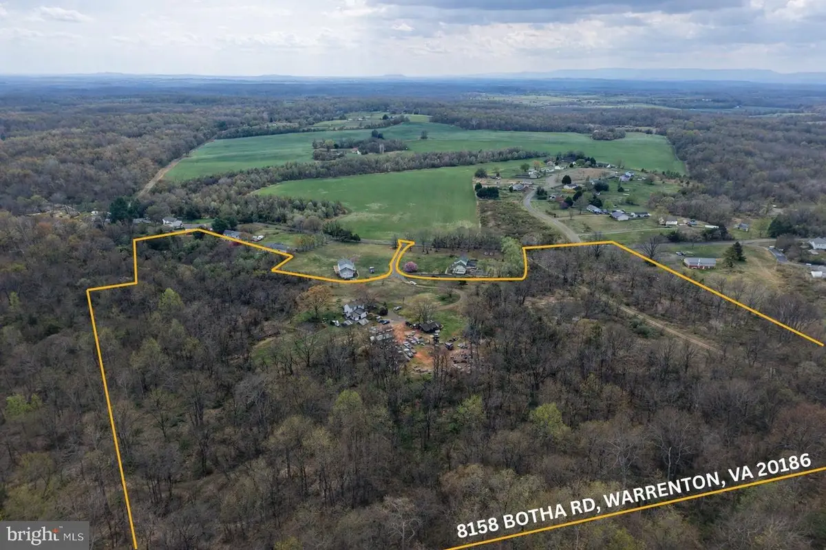 8158 Botha Rd, Warrenton, VA 20186 - #1