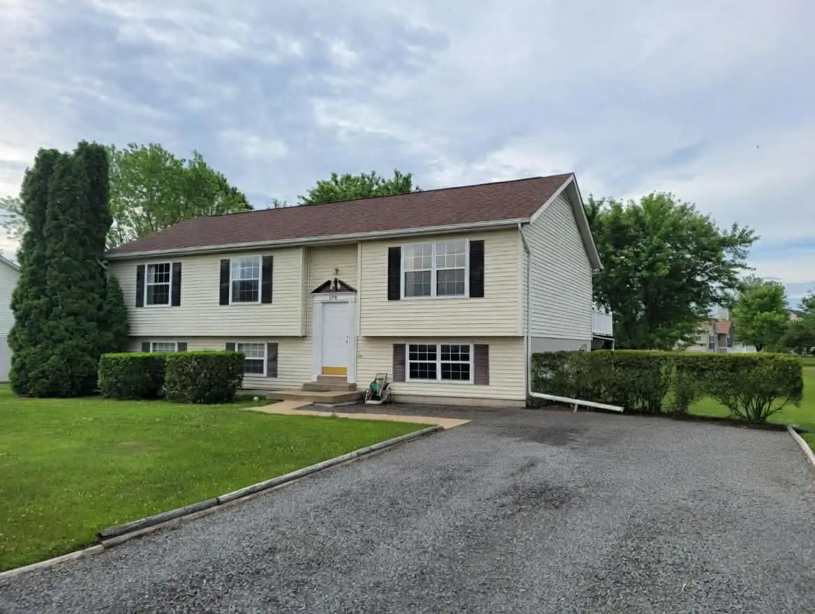 6918 Maplewood Dr, Bealeton, VA 22712 - #1