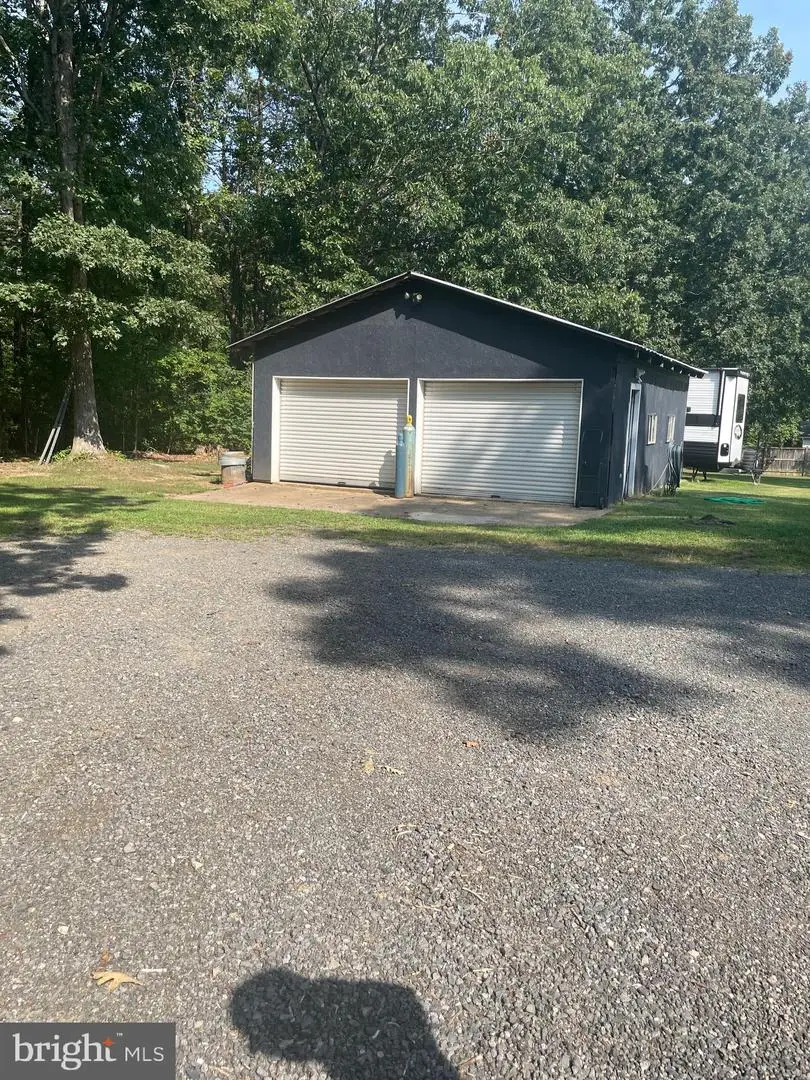 13517 Silver Hill Rd, Sumerduck, VA 22742 - #2