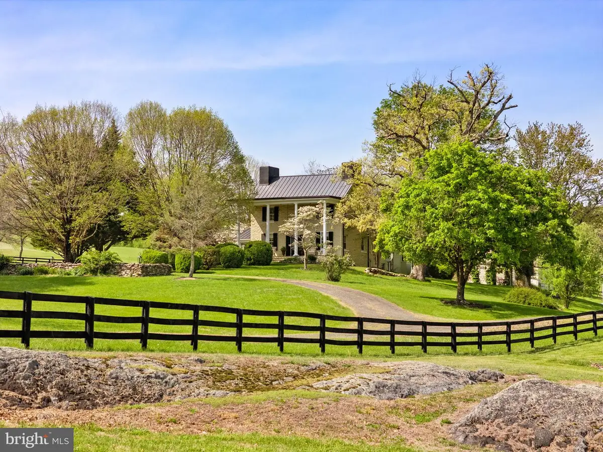 6370 & 6378 John Barton Payne Rd, Marshall, VA 20115 - #1