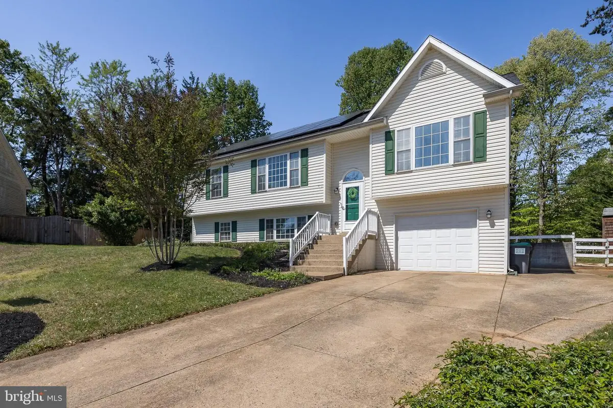7584 Myers Ct, Warrenton, VA 20187 - #1