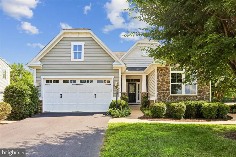 3104 Lake Wesley Ct, Warrenton, VA 20187 - #2