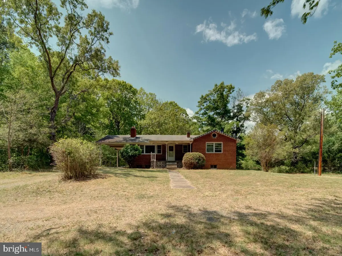 13682 Blackwells Mill Rd, Goldvein, VA 22720 - #1