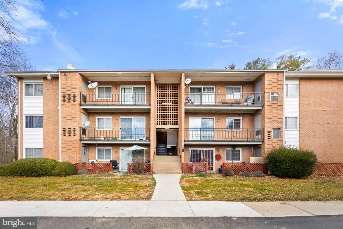 641 Waterloo Rd, Warrenton, VA 20186 - #1
